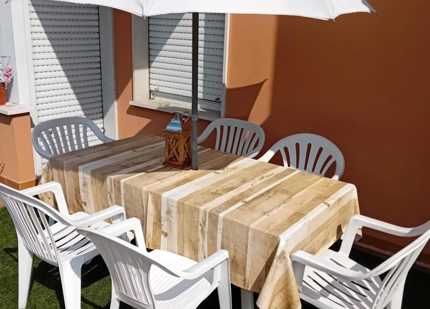 Garda City Home Family Apartments