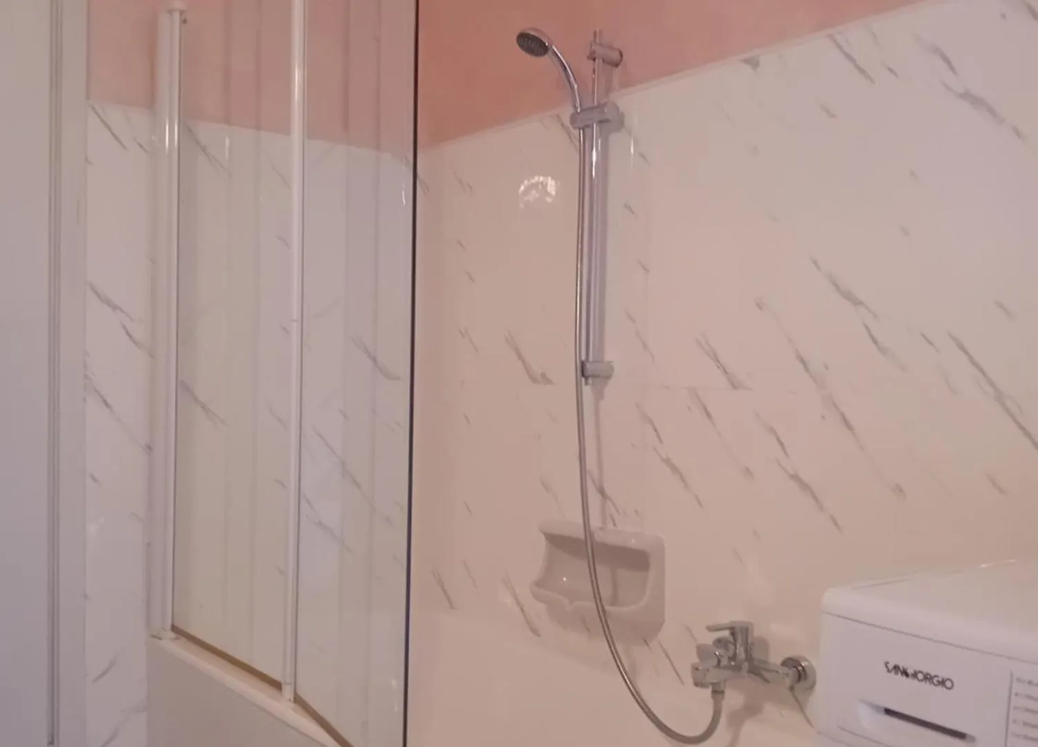Garda City Home Family Apartments Italia
